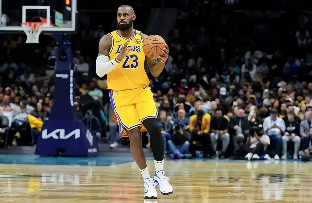 爱游戏app-包含詹姆斯重要时刻重返赛场，西班牙队带队取胜！热度持续攀升的词条