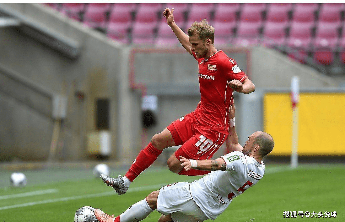 国际比赛日德国杯焦点战；斯图加特强势反弹；底气十足；临场指挥获称赞的简单介绍